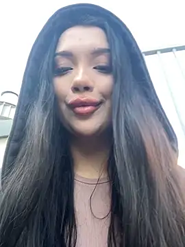 kiss Lissa online show from 28, 11, 2025