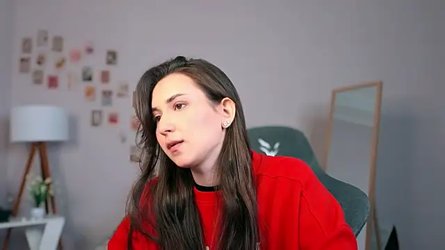 raviolly046 online show from 27, 9, 2025