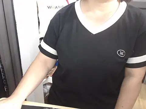 Lilya 39 online show from 24, 9, 2025