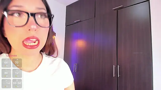 emily  walker online show from 5, 10, 2025