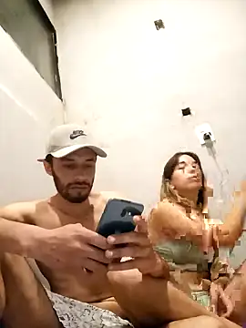 Valentino2325 online show from 24, 9, 2025