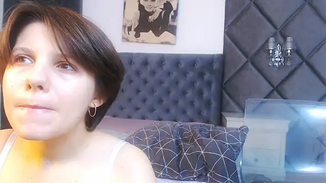 Snapshot of WendyChantal chatting on 22, 10, 2025 WendyChantal online show from 22, 10, 2025
