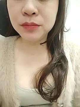 Girl Shy2000 online show from 11, 3, 2026