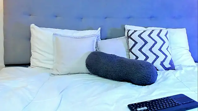 KelaniSilva online show from 7, 2, 2026