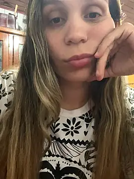 Snapshot of afroditabri chatting on 31, 10, 2025 afroditabri online show from 31, 10, 2025