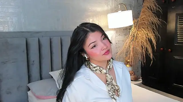 EmmaBlossom online show from 21, 5, 2026