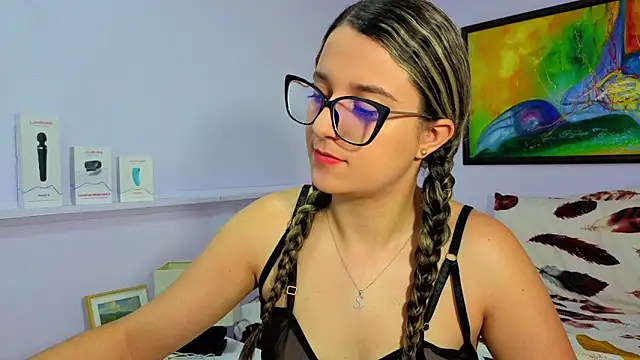 Snapshot of katiaa_lovv chatting on 17, 3, 2026 katiaa lovv online show from 17, 3, 2026