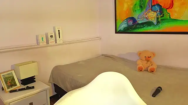 Snapshot of katiaa_lovv chatting on 13, 4, 2026 katiaa lovv online show from 13, 4, 2026