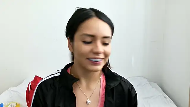 BellaBliss123 online show from 11, 10, 2025