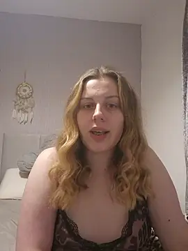 Snapshot of Brutal_brunettexx chatting on 25, 9, 2025 Brutal brunettexx online show from 25, 9, 2025