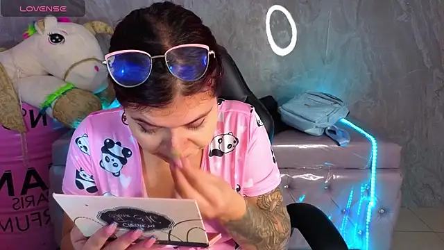 draviana a  online show from 19, 2, 2026