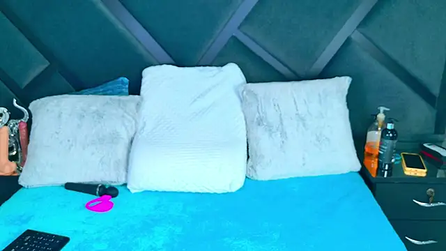 LexyRooss online show from 5, 12, 2025