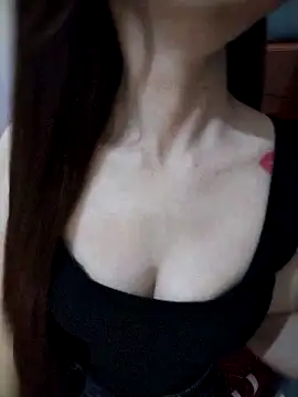 Snapshot of Quynhbabysexy chatting on 10, 2, 2026 Quynhbabysexy online show from 10, 2, 2026