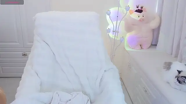 Coco-Di online show from 16, 12, 2025