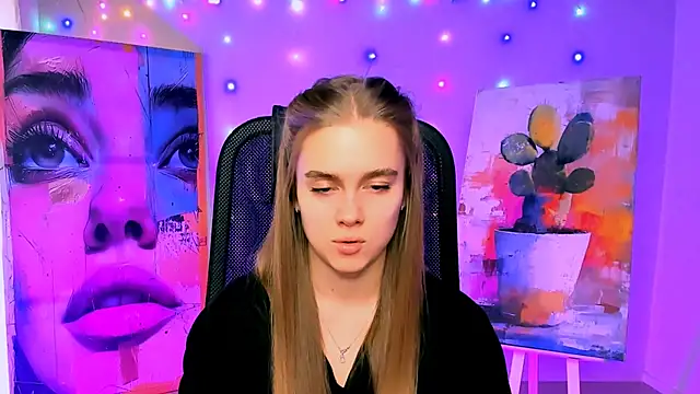 Snapshot of JuneWoods chatting on 10, 2, 2026 JuneWoods online show from 10, 2, 2026