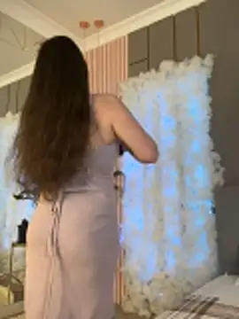 GabiBatista online show from 8, 2, 2026