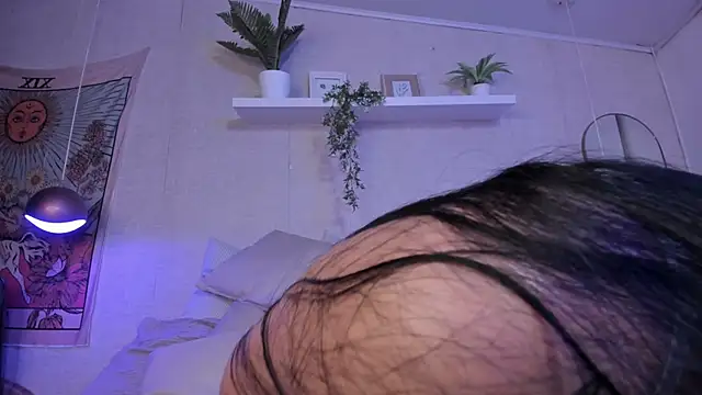 Violeta dh online show from 12, 2, 2026