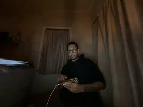 ThrowedWorldWide online show from 19, 12, 2025