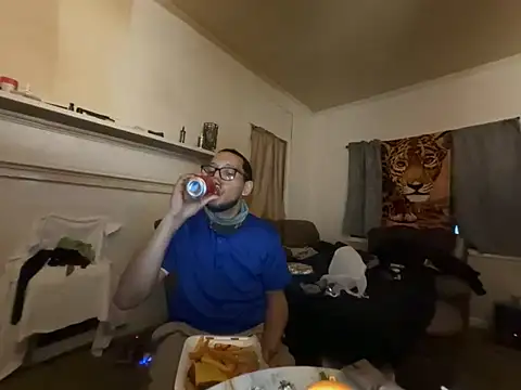 Snapshot of ThrowedWorldWide chatting on 15, 2, 2026 ThrowedWorldWide online show from 15, 2, 2026