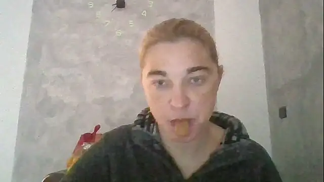 GoldenAngelMilf online show from 20, 12, 2025