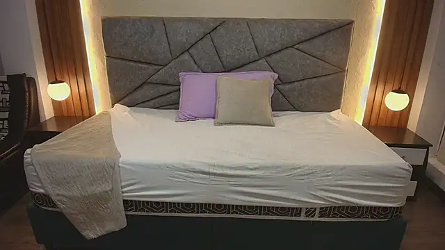 GabySweett  online show from 13, 3, 2026