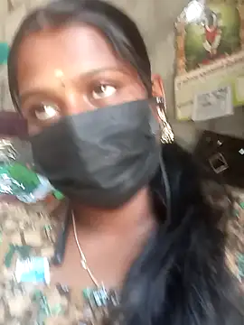 Snapshot of Tamil_Hot_Sandy chatting on 1, 10, 2025 Tamil Hot Sandy online show from 1, 10, 2025