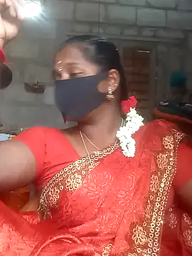 Snapshot of Tamil_Hot_Sandy chatting on 10, 11, 2025 Tamil Hot Sandy online show from 10, 11, 2025