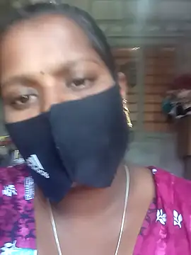 Snapshot of Tamil_Hot_Sandy chatting on 26, 11, 2025 Tamil Hot Sandy online show from 26, 11, 2025