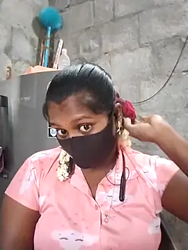 Snapshot of Tamil_Hot_Sandy chatting on 16, 12, 2025 Tamil Hot Sandy online show from 16, 12, 2025