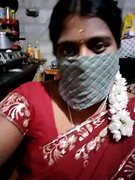 Snapshot of Tamil_Hot_Sandy chatting on 7, 1, 2026 Tamil Hot Sandy online show from 7, 1, 2026