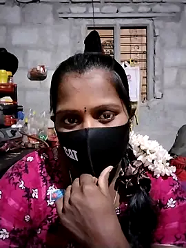 Snapshot of Tamil_Hot_Sandy chatting on 7, 2, 2026 Tamil Hot Sandy online show from 7, 2, 2026