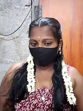 Snapshot of Tamil_Hot_Sandy chatting on 2, 3, 2026 Tamil Hot Sandy online show from 2, 3, 2026