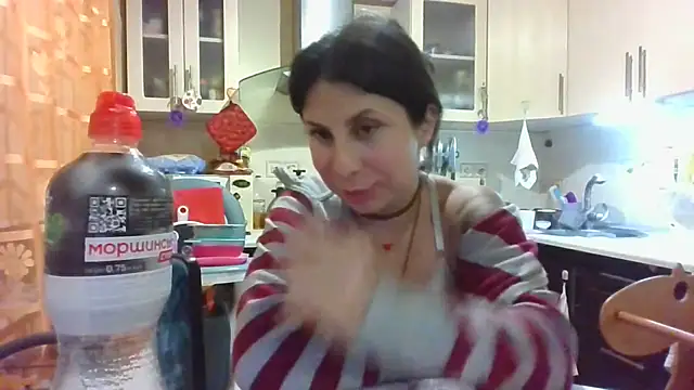 QueenMomyS online show from 16, 10, 2025