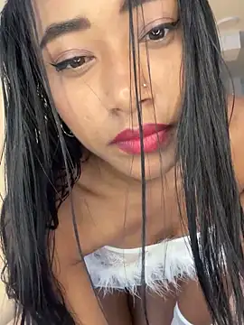 Soleyma  online show from 7, 10, 2025