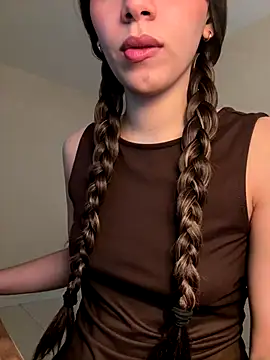 Capricho 01 online show from 1, 12, 2025