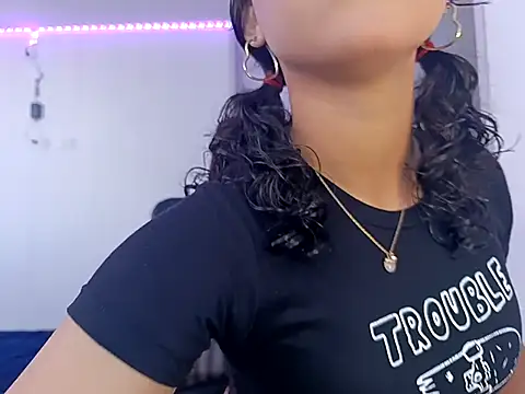 Ivonnybonn online show from 26, 9, 2025