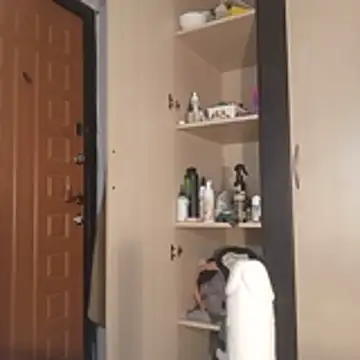 Conny Shellie online show from 17, 4, 2026