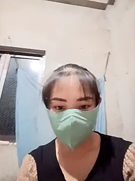 Snapshot of bree-zz chatting on 27, 11, 2025 bree-zz online show from 27, 11, 2025