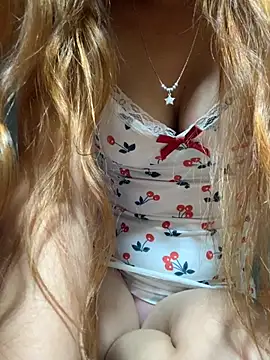 Tina pusy online show from 8, 11, 2025