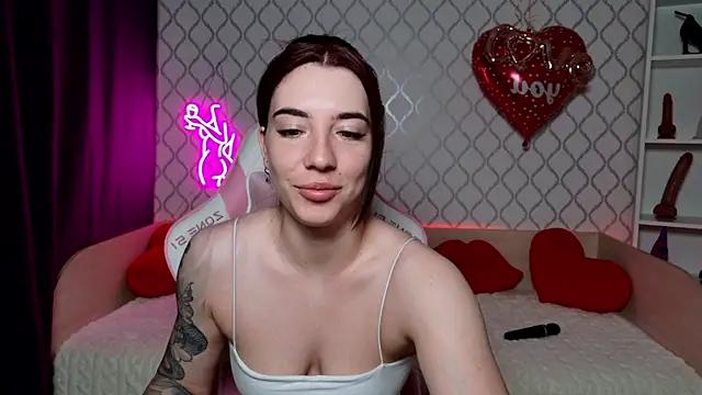 Curious Lily online show from 13, 3, 2026