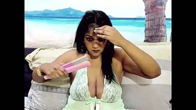 indianswtbella online show from 17, 12, 2025