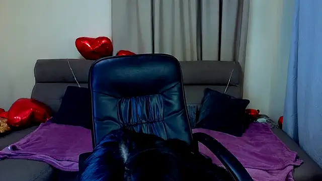 Emilly  Grey online show from 19, 2, 2026