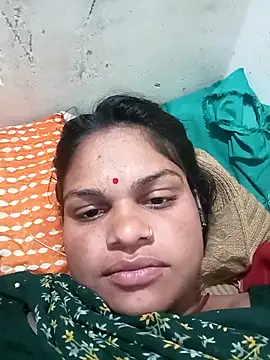 Snapshot of SHMA-77 chatting on 17, 11, 2025 SHMA-77 online show from 17, 11, 2025