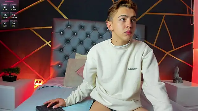 Lian Miller1  online show from 27, 10, 2025