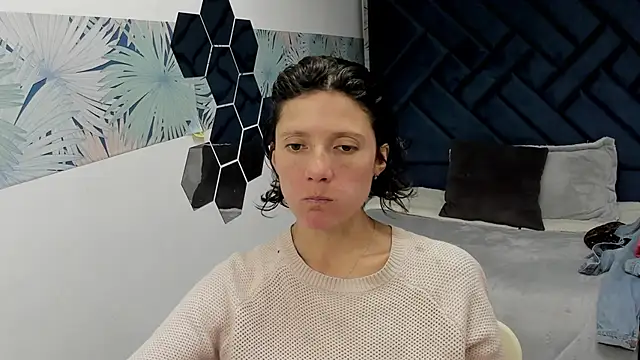 Valery More   online show from 19, 11, 2025