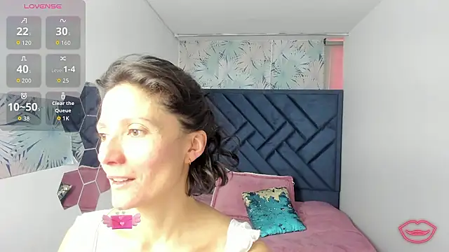 Valery More   online show from 25, 2, 2026