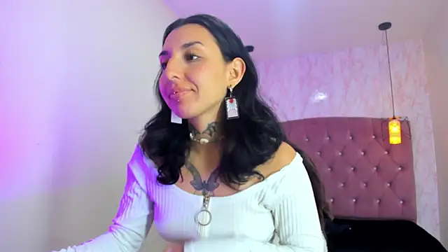 Iris  77 online show from 24, 10, 2025