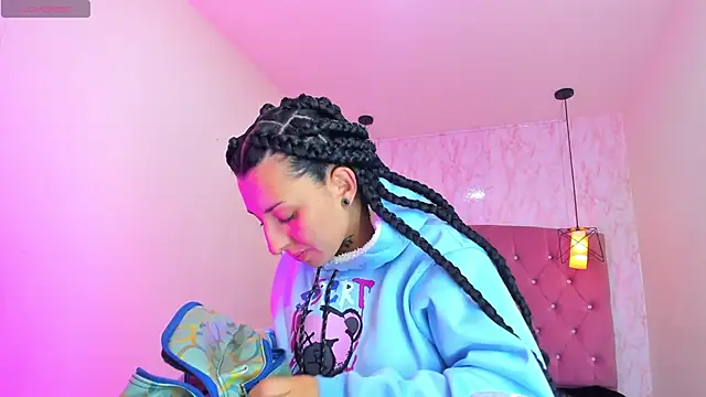 Iris  77 online show from 27, 11, 2025