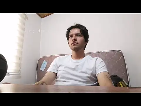 Snapshot of Kael_D chatting on 12, 10, 2025 Kael D online show from 12, 10, 2025