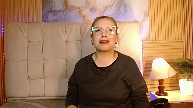 mavyhot303 online show from 5, 11, 2025